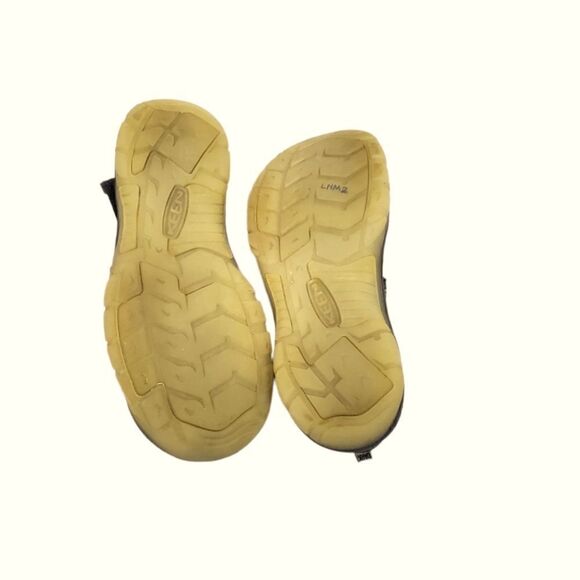 Keen Newport H2 Grey Suede Sandals 5 - Picture 5 of 6